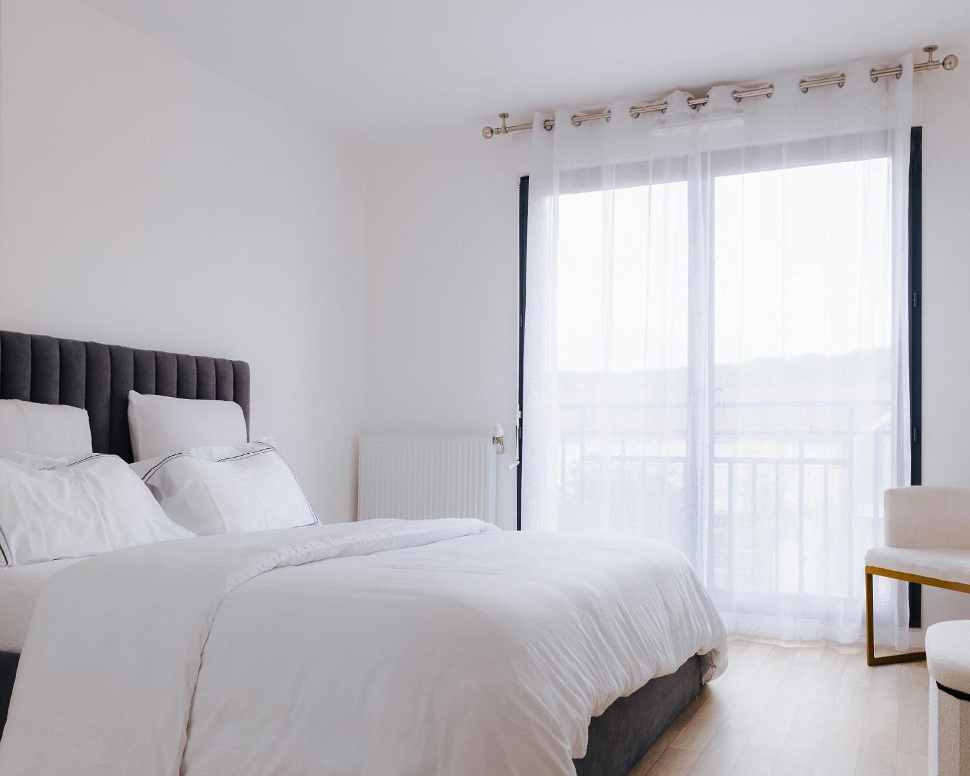 Appartement Luxueux, Neuf & Equipe A Versailles, Saint-Cyr-L'Ecole Ngoại thất bức ảnh